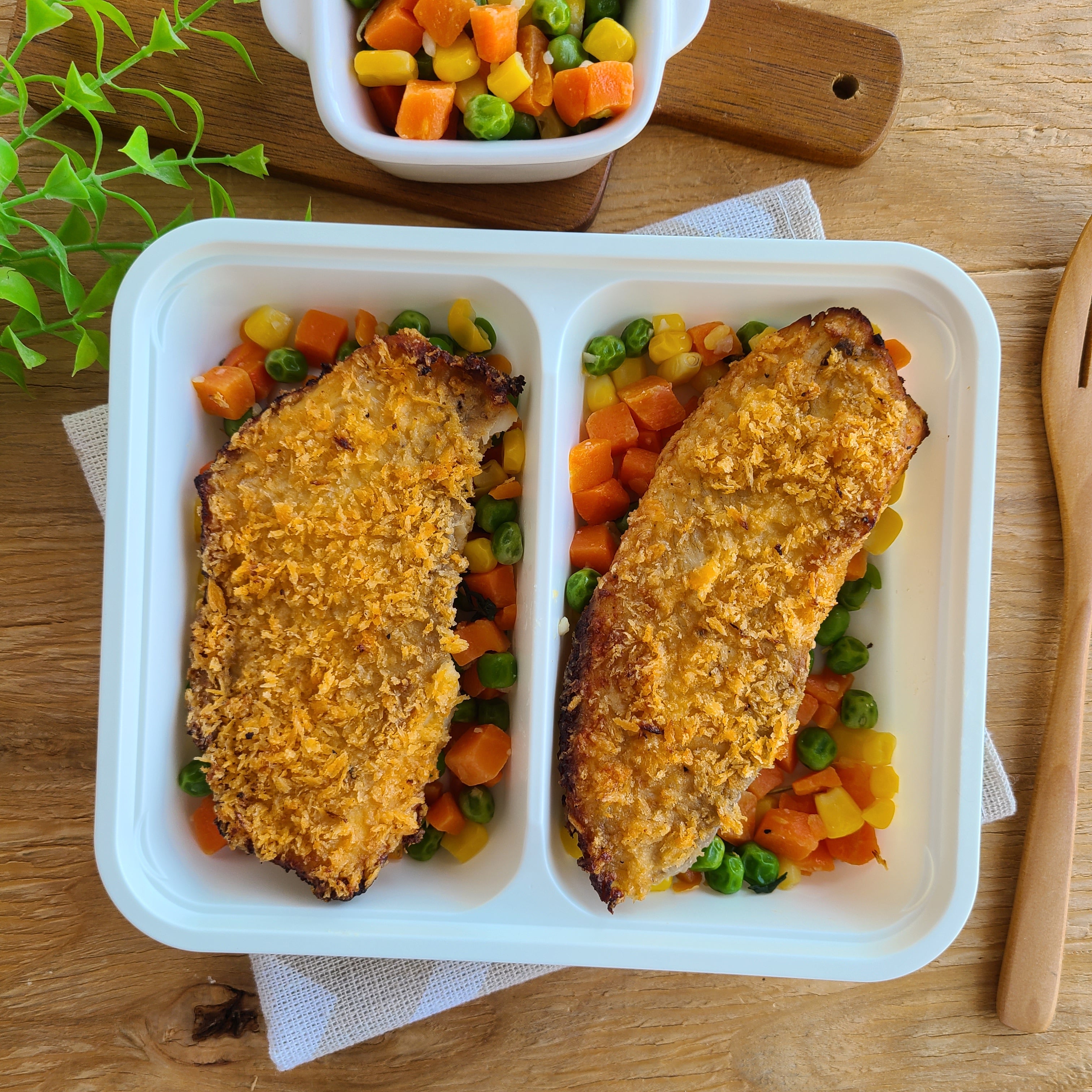 Tilápia Empanada "Mistura Dupla" サウデエサボール Saúde e Sabor